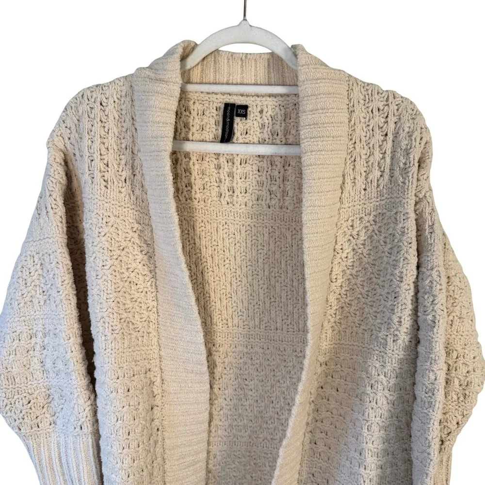 moon & madison Cream Textured Cardigan Size XXS Neutral Minimalist Cozy - Picture 8 of 11